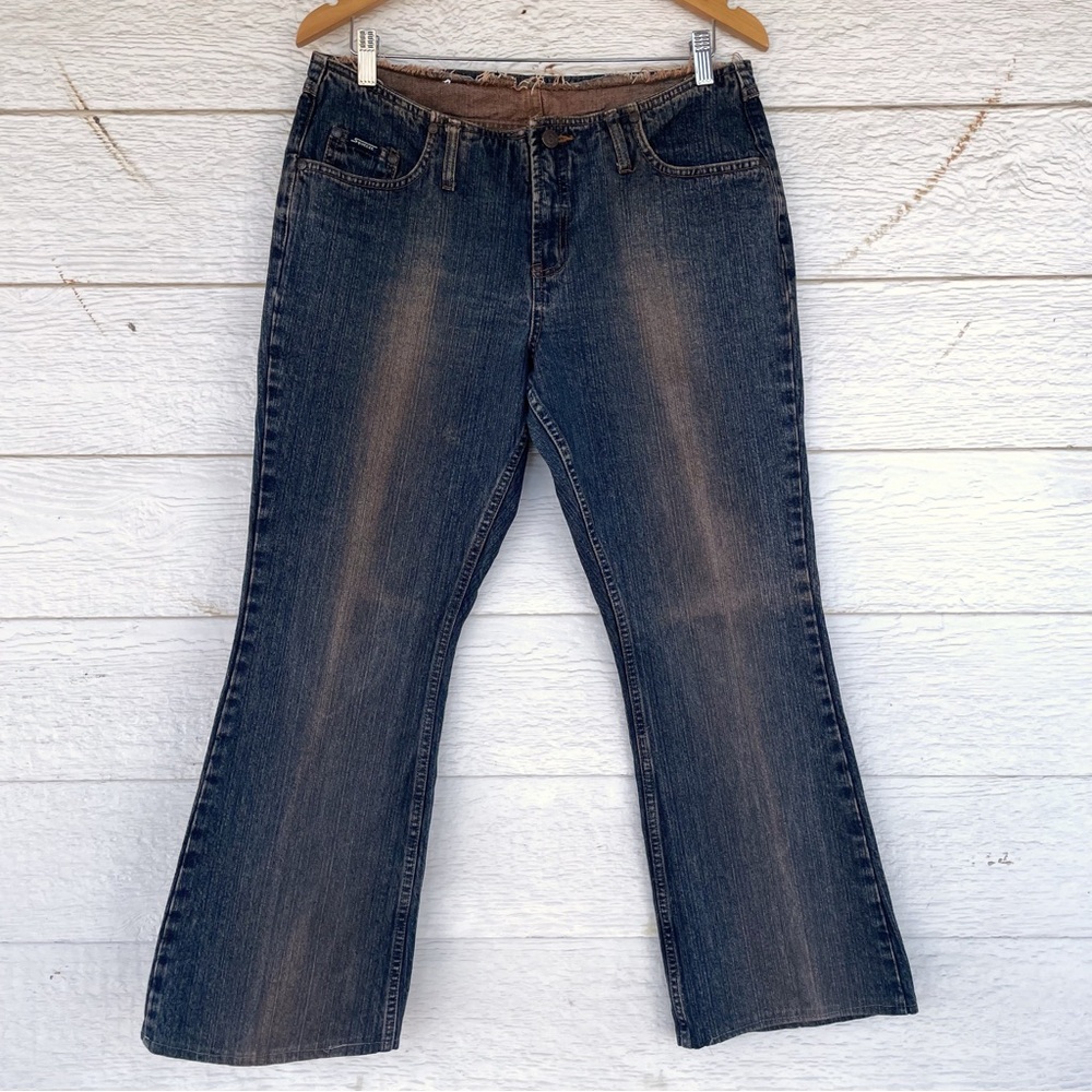Vintage Y2K Squeeze Warm Wash Mid Rise Flare Jeans
